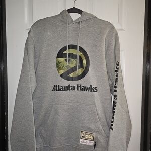 Atlanta Hawks Gray Hoodie
